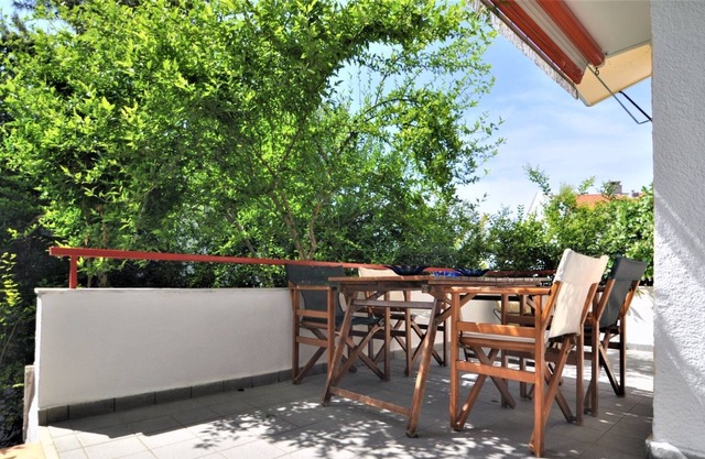 Zennova #16 Naftilos Family Summer House