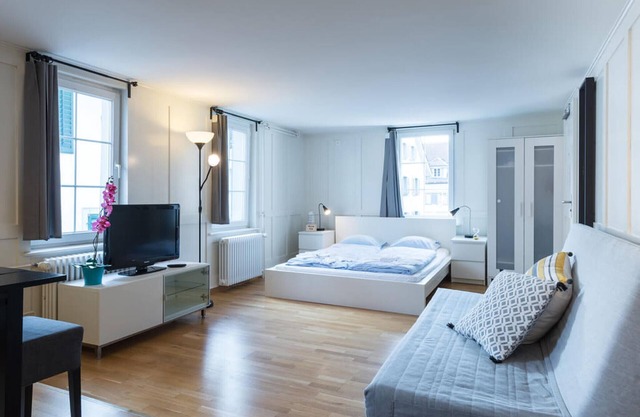 ZG Zeughausgasse I - HITrental Apartment