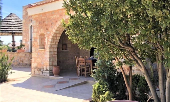 Apokoronas Apartment | Ιndependent stone appartment common pool
