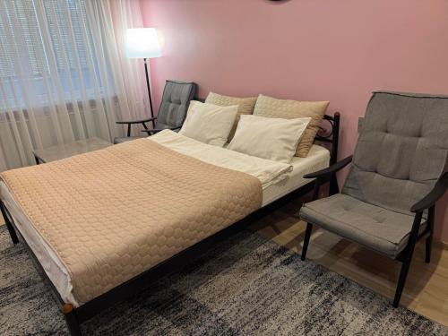 Krivoy Rog Apartment | Апартаменти, вул Космонавтів,29, великий Смарт TV , преміум підписки YouTube та онлайн-кінотеатрів, ЗВІТНІ ДОКУМЕНТИ