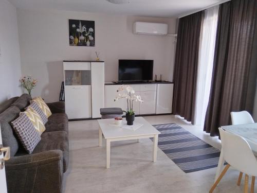 Kazanlak Apartment | Апартамент ДОРА