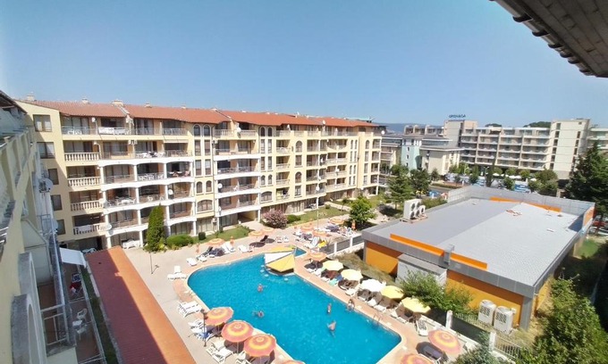 Sunny Beach Apartment | Апартхотел Роял Дриймс
