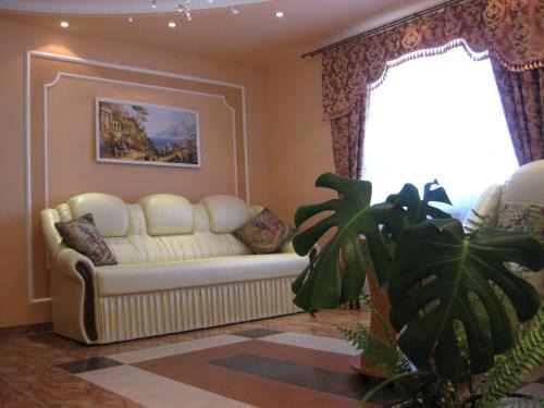Lutsk Hotel | Готель Алекс