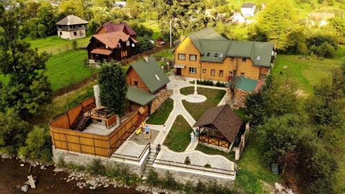 Yasinya Hotel | Екосадиба Водограй