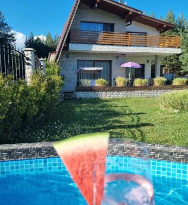 Razlog Ski Chalet | Къща за гости Радост Guest House Radost