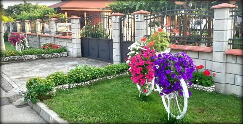 Kamen Bryag House | Лорета-Камен бряг