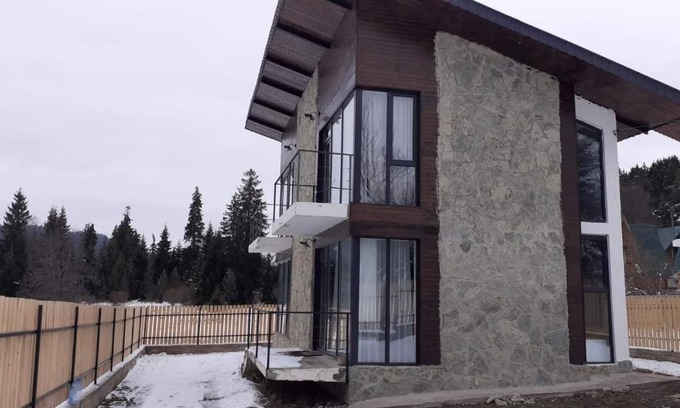 Bakuriani House | Семейный коттедж საოჯახო კოტეჯი