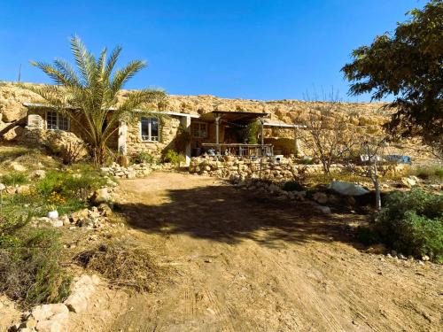 Mitzpe Ramon Other | בית הסופר- בית בכרם