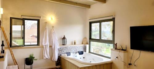Tal Shahar Bed & Breakfast | צימר חלון לרקפות zimer Window for primroses עם ג'קוזי לנוף