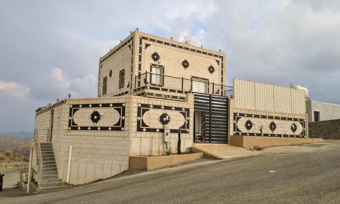 Al Hada Villa | فيلا ميسرة الهدا