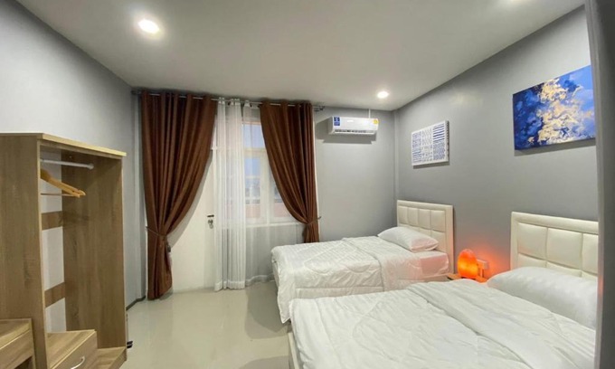Sila Hotel | คาเฟ่ เดอ แจ่วบอง รูมแอนด์เซอร์วิส