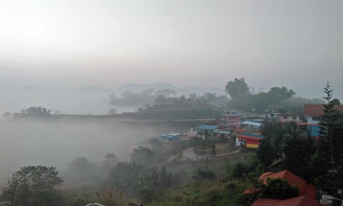 Khao Kho House | บ้านแสงเพ็ญ by แช่มช้อย