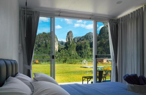 Noen Maprang House | วันทน่า โฮมสเตย์ บ้านมุง เนินมะปราง