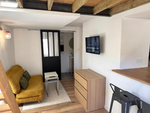 La Rochelle Apartment | ღ Le Mezzo - Studio proche Centre & Wifi