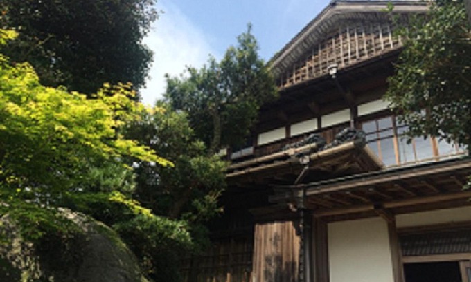Itoshima House | 囲炉裏が楽しめる貸切古民家里や