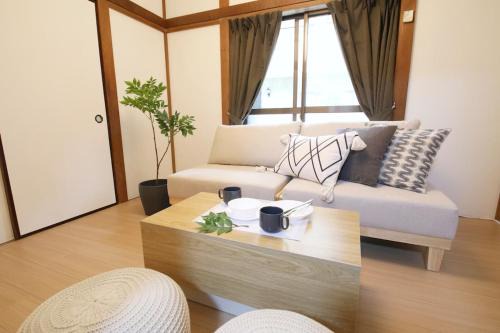Horikiri Apartment | 堀切4丁目戸建