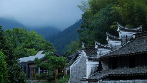Fenghua House | 宁波栖霞山居丨森岛