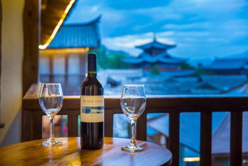 Dayan Old Town Hotel | 指云公馆Lijiang Mufu Royal Garden Resort半山观景民宿