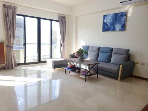 Anping Apartment | 河畔暮光-安平包棟民宿-電動麻將ktv停車