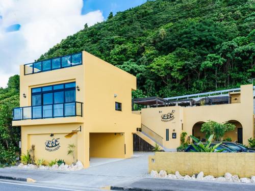 Ogimi Hotel | 海と星空の小さな宿 wassa wassa