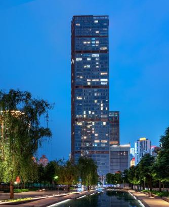 Yuzhong Hotel | 重庆MAX范思酒店解放碑来福士店Chongqing MAX Van Hotel Jiefangbei Raffles