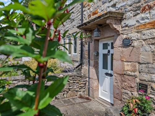Ashford-in-the-Water House | 1 Bed in Ashford in the Water PK249