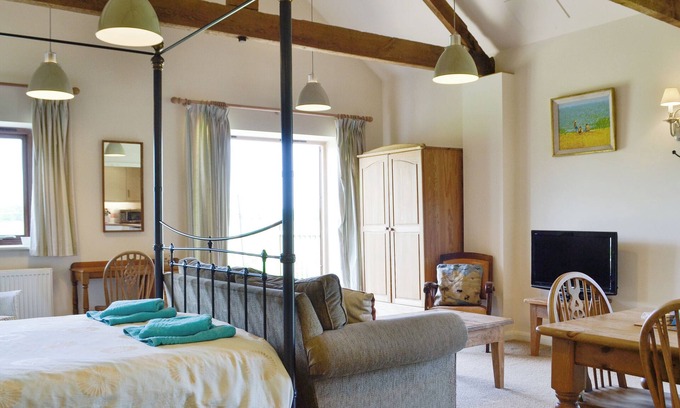 Hinton Cottage | 1 bedroom accommodation in Hinton, near Saxmundham