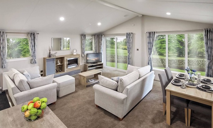Leedstown Ski Chalet | 1 bedroom accommodation in Hayle