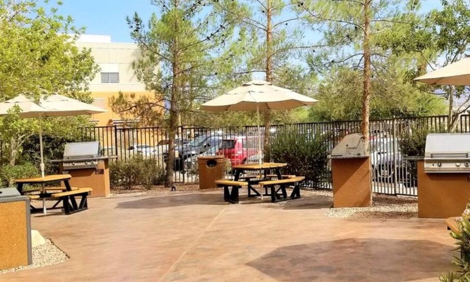 Enterprise Resort | 1 bedroom, Full kitchen, W/D, Pools, Next to South Point Casino