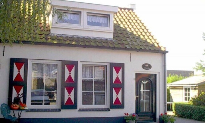 Aagtekerke House | 1-bedroom holiday home