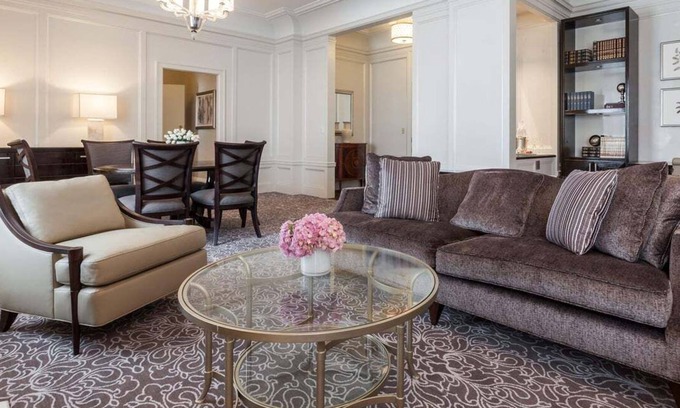 Nob Hill House | 1-Bedroom Suite at a 5⭐️ Hotel