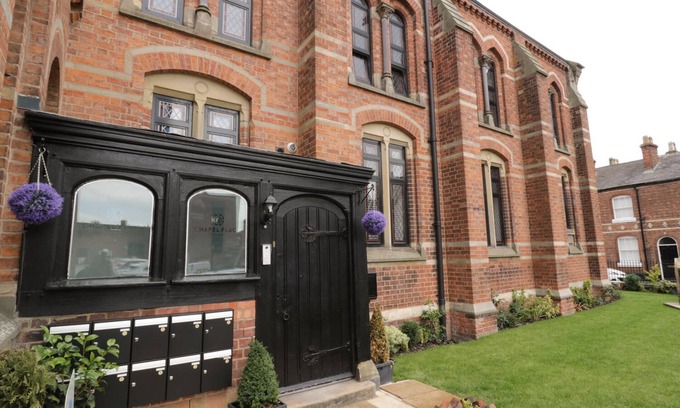 Chester Cottage | 1 Chapel Place