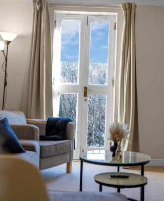 West End Apartment | 1 Double Room in Shared apartment in Central Edinburgh with free parking