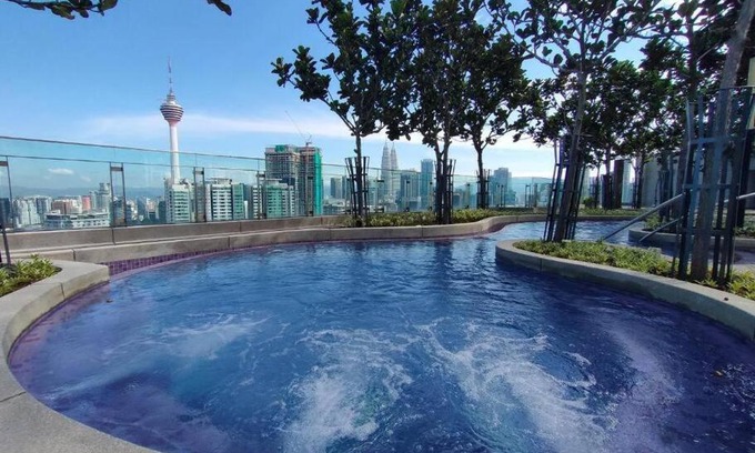 Bukit Bintang Apartment | 1 Room 1 Bathroom The Robertson KLCC