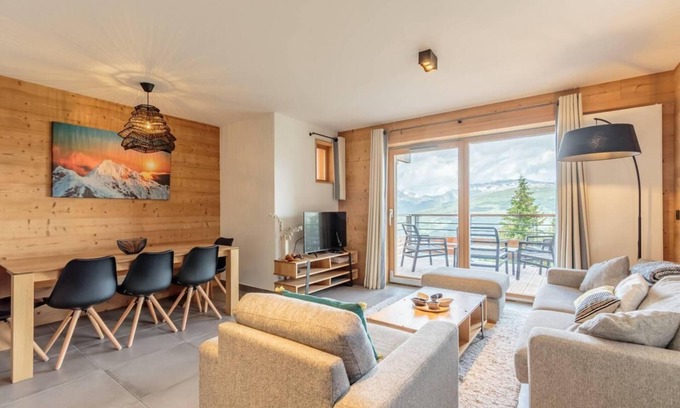 Arc-1800 Apartment | 100m from ski slopes, 3rd floor, view valley, fitness, sauna, hammam, terrace, parking, ski locker