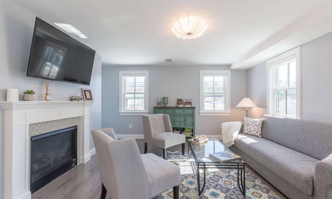 Newburyport Apartment | 102 m² Apartment ∙ 2 bedrooms ∙ 6 guests
