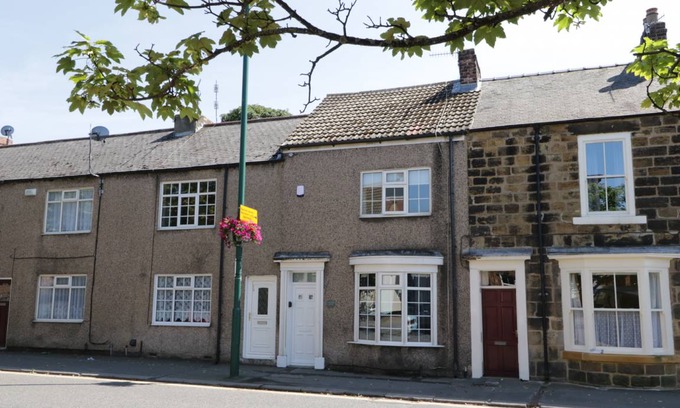 Guisborough Cottage | 105 m² Cottage ∙ 2 bedrooms ∙ 4 guests