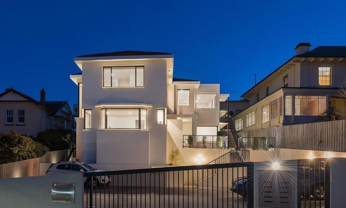 Battery Point Apartment | 110 Hampden Apartments