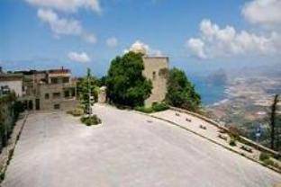 Erice Hotel | 12 m² Hotel ∙ 3 guests
