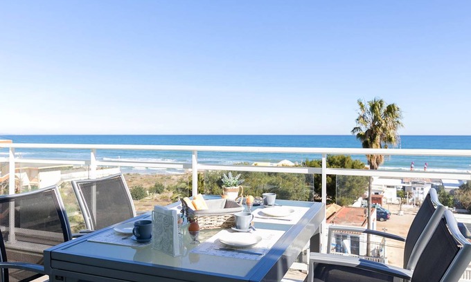 Les Deveses Apartment | 120 m² Apartment ∙ 3 bedrooms ∙ 6 guests