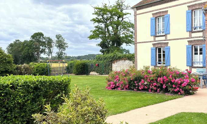 La Chapelle-Fortin Other | 120km from Paris, Perche. Heated, covered swimming pool. Ideal for families