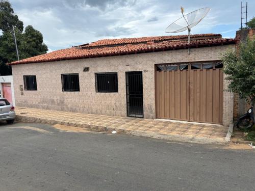 Bom Jesus Da Lapa House | 130m2 de área para sua família, com ar cond E vaga