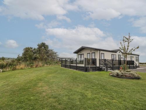 Burnham-on-Sea House | 14 Fairways