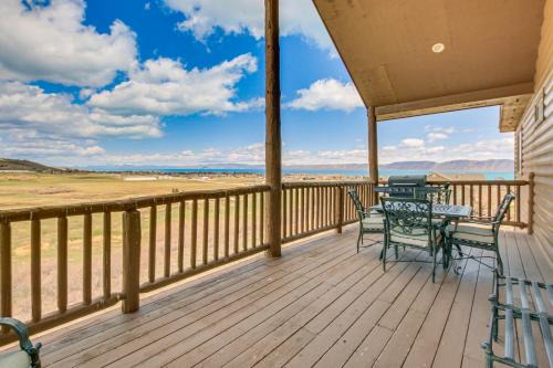 Garden City House | 14 Mi to Beaver Mountain Ski Area Group Getaway!