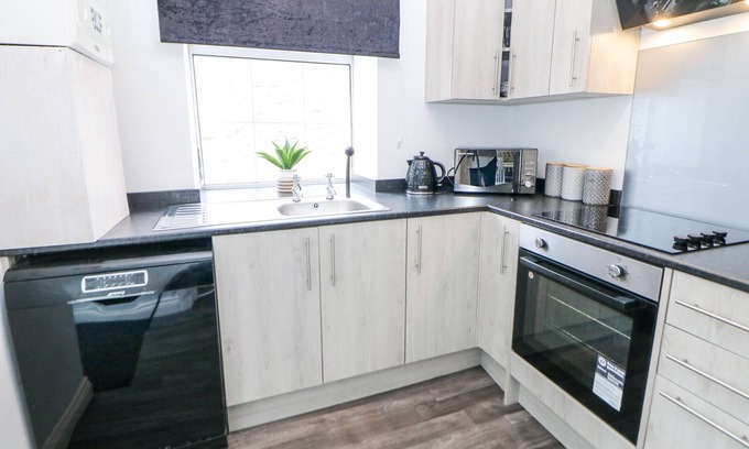 Buxton Cottage | 15 South Avenue Mews