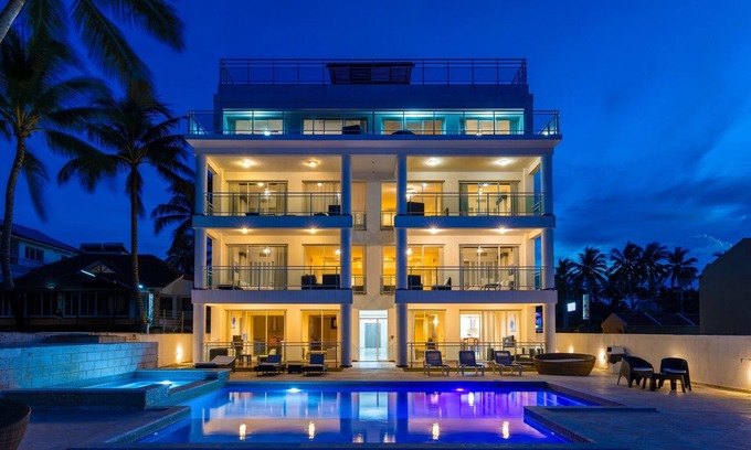 Cabarete House | 16 Bedroom Entire Oceanfront Hotel on Kite Beach in Cabarete