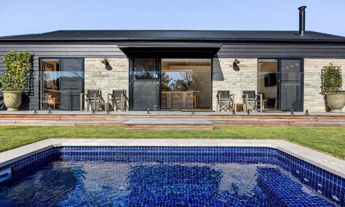 Rye House | 16th Beach Pool House