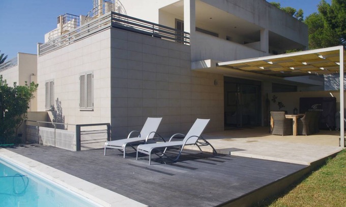Muro House | 170 m² House ∙ 5 bedrooms ∙ 9 guests