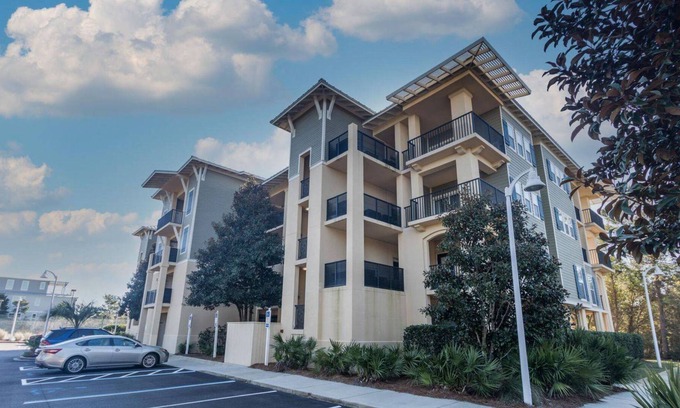Santa Rosa Beach Condo | 1732 W. County Hwy 30A Unit 401