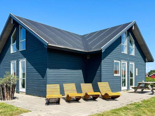 Vrist Strand House | 18 person holiday home in Harboøre